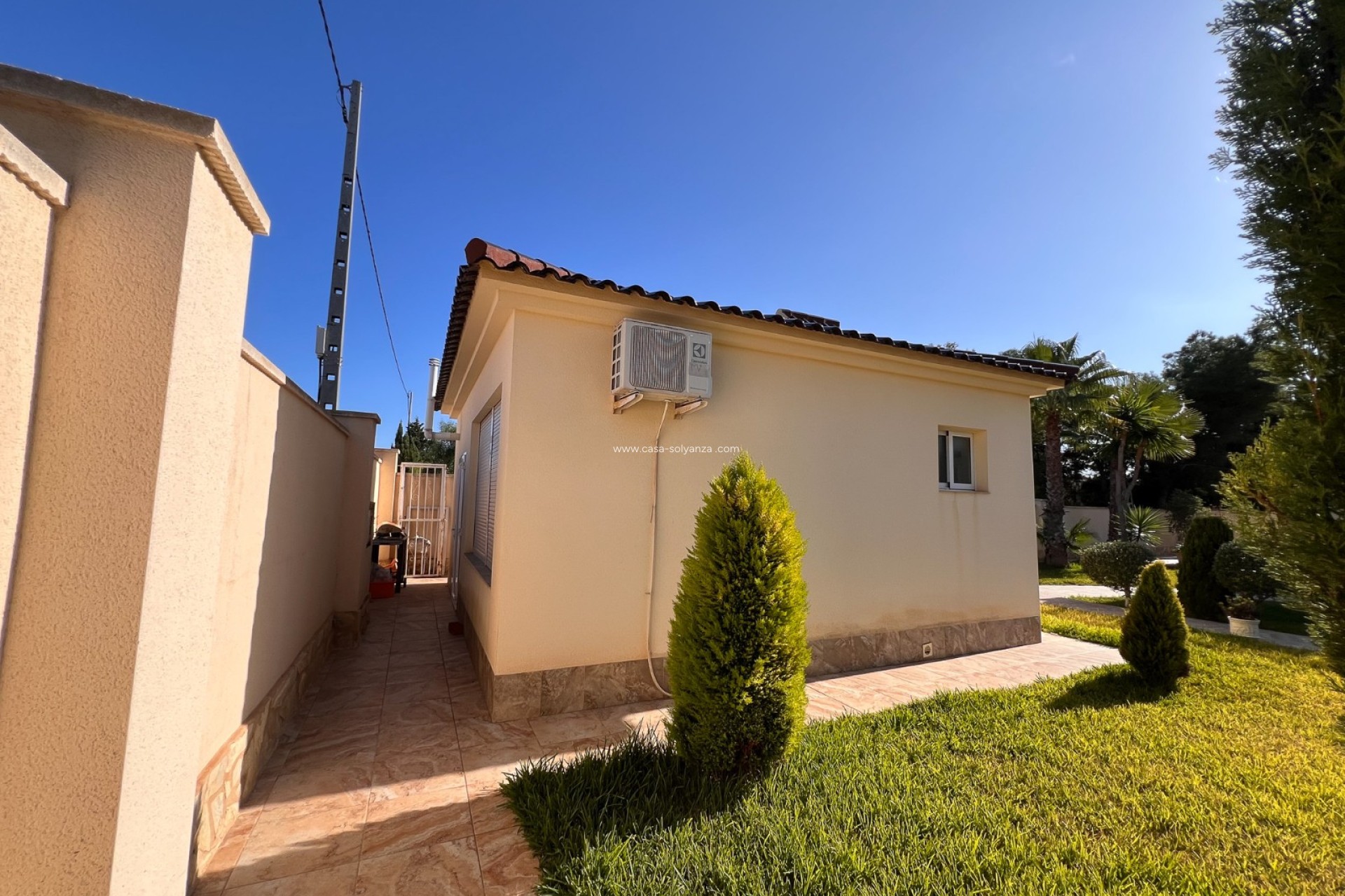 Herverkoop - Independent villa - Orihuela Costa