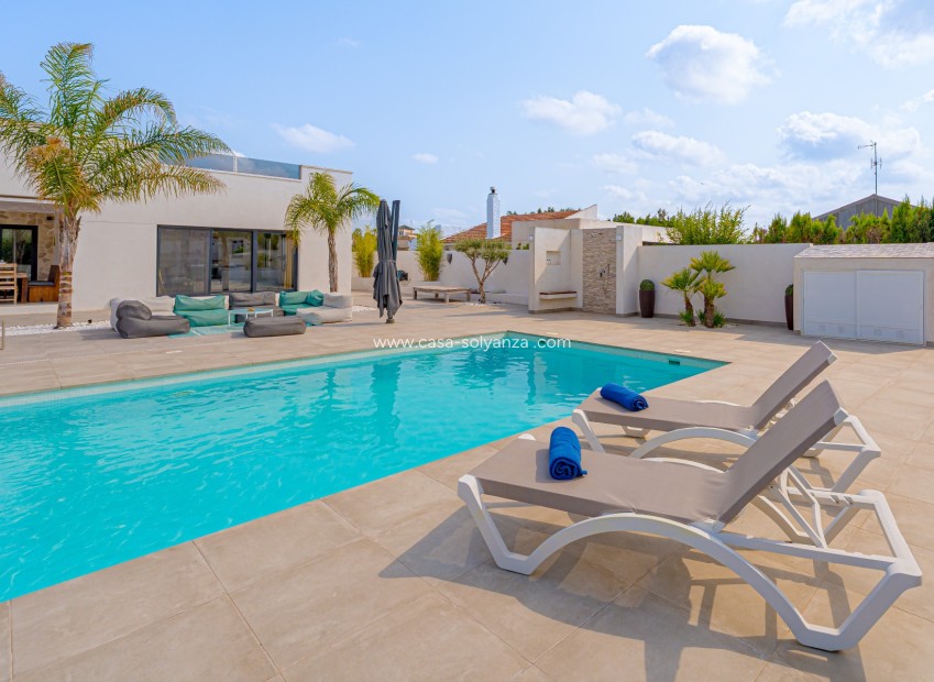 Herverkoop - Independent villa - San Fulgencio