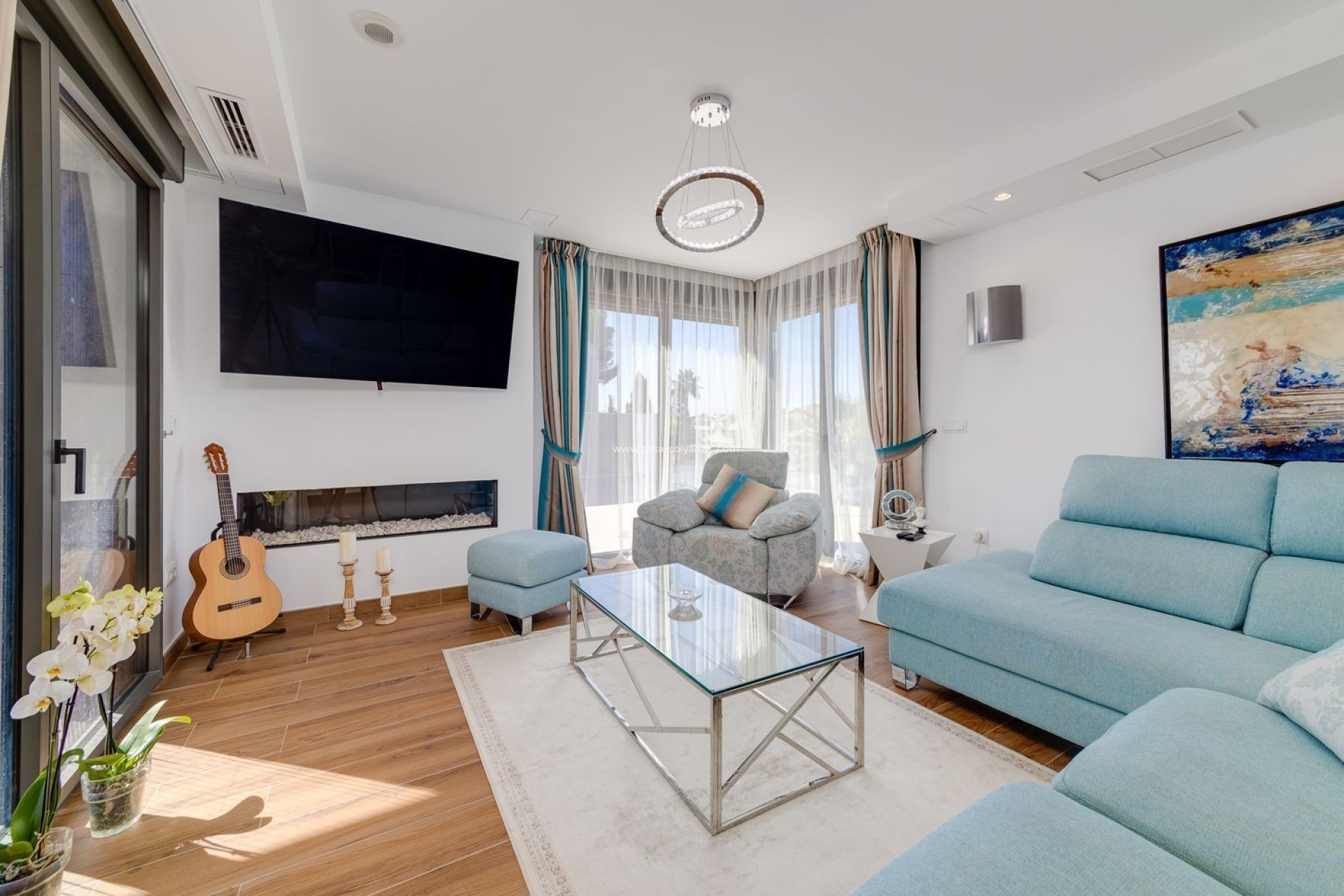 Herverkoop - Independent villa - Torrevieja