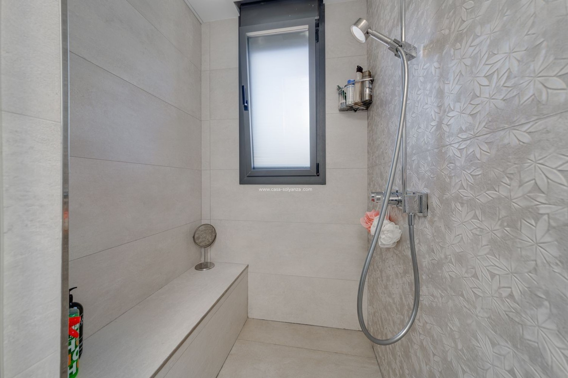 Herverkoop - Independent villa - Torrevieja