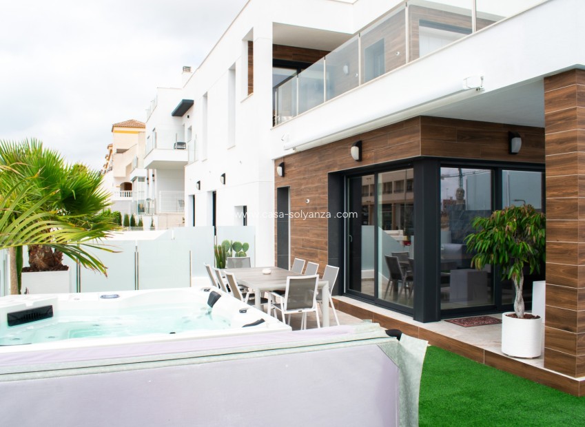 Herverkoop - Independent villa - Vistabella golf - Vistabella Golf