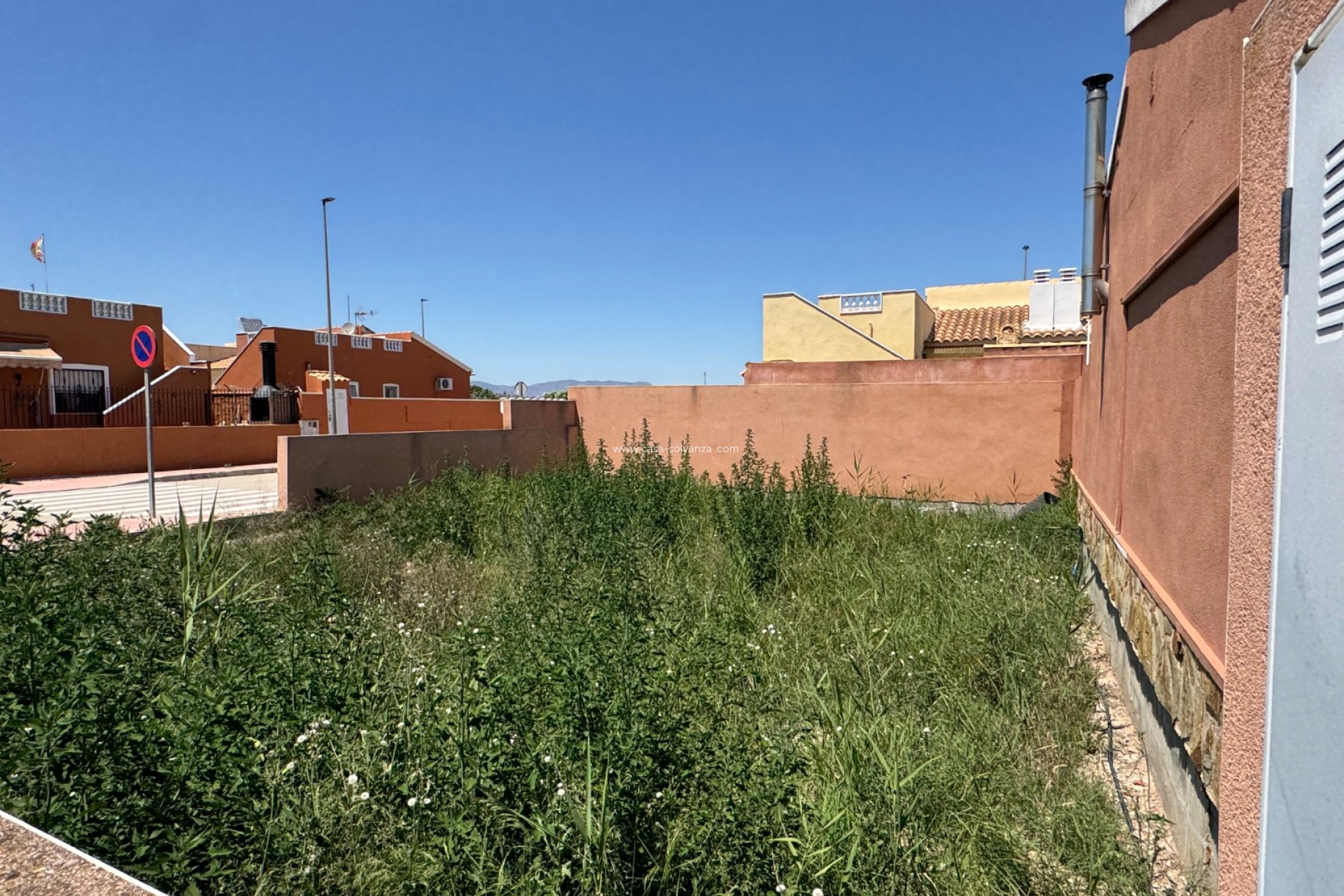 Herverkoop - Land - Daya Nueva