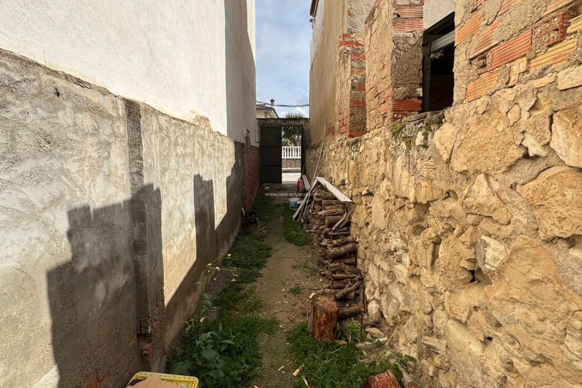 Herverkoop - Land - Jacarilla