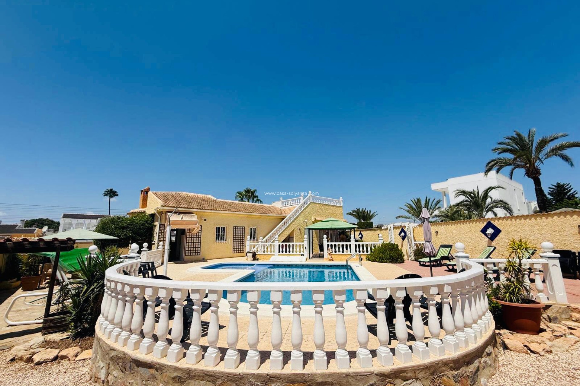 Herverkoop - Luxury Villa - Torrevieja - 0