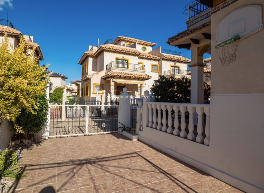 Herverkoop - Quad - La Zenia - Villas San Jose