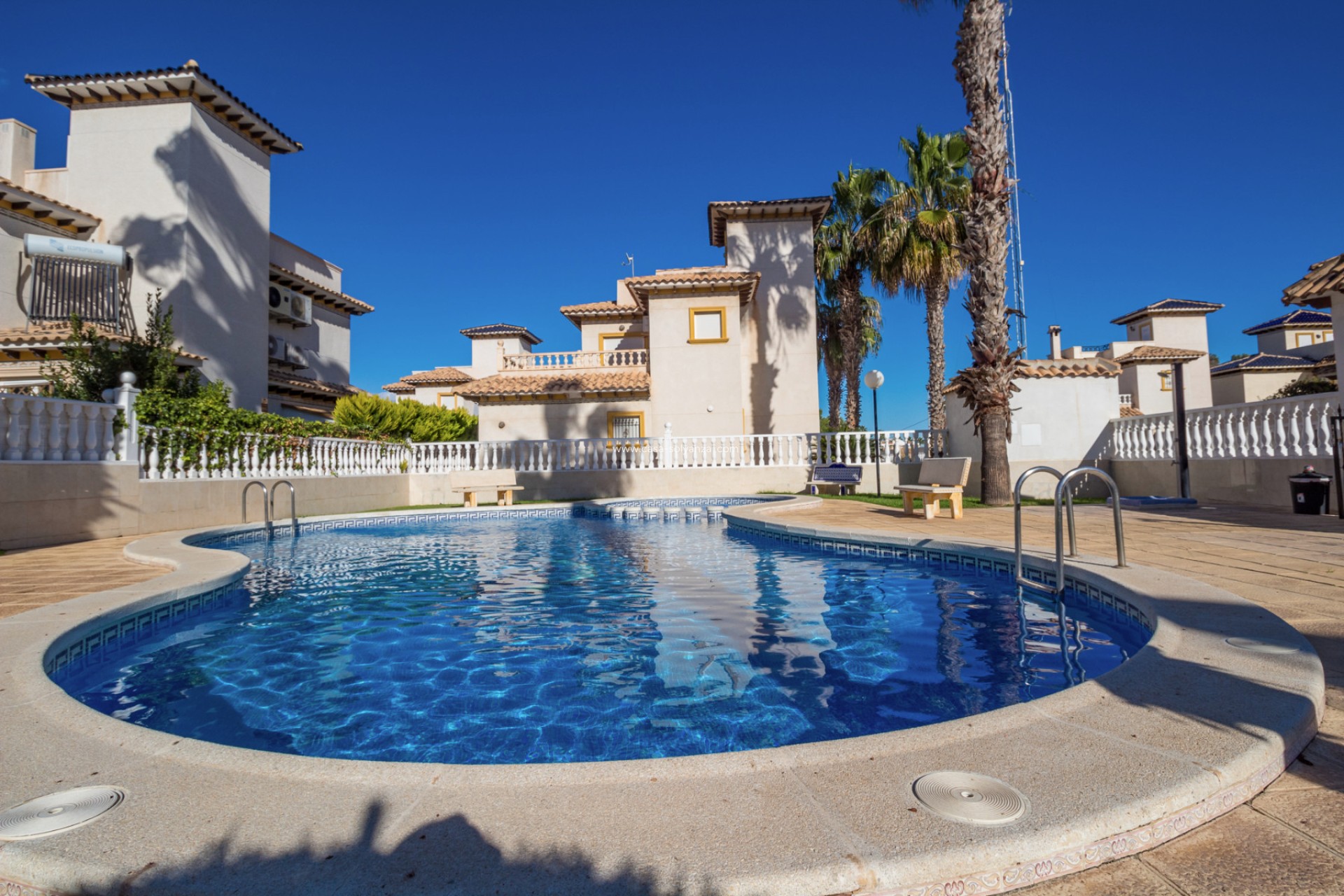 Herverkoop - Quad - La Zenia - Villas San Jose