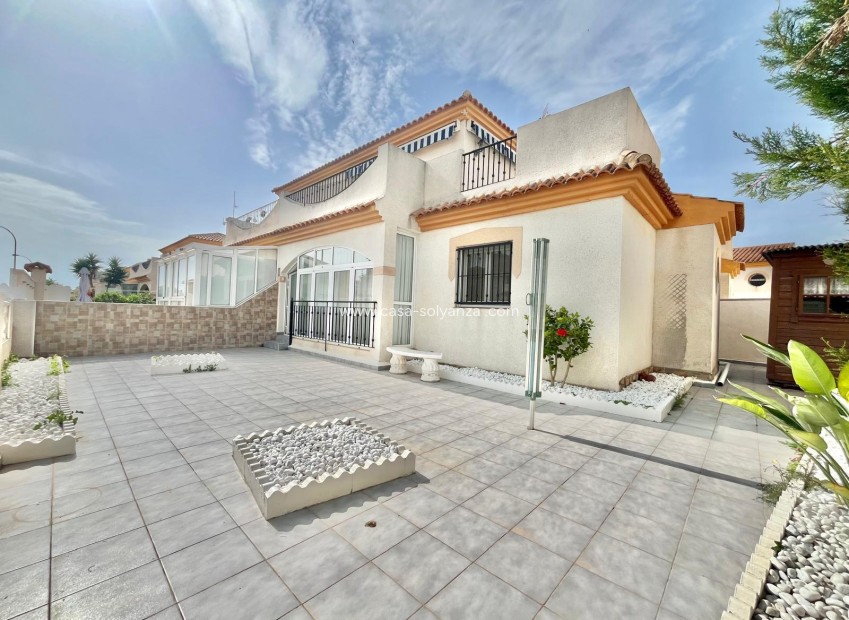 Herverkoop - Quad - Orihuela Costa - Playa Flamenca