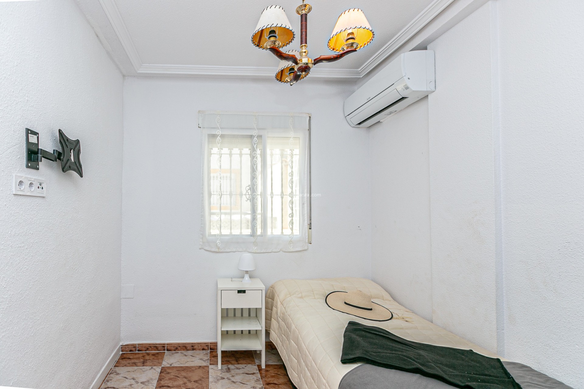 Herverkoop - Quad - Playa Flamenca