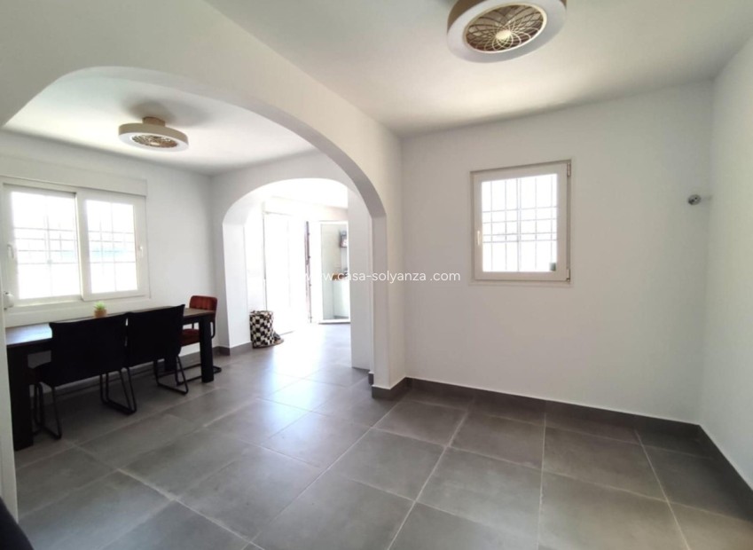 Herverkoop - Quad Villa - Playa Flamenca - Costa Blanca