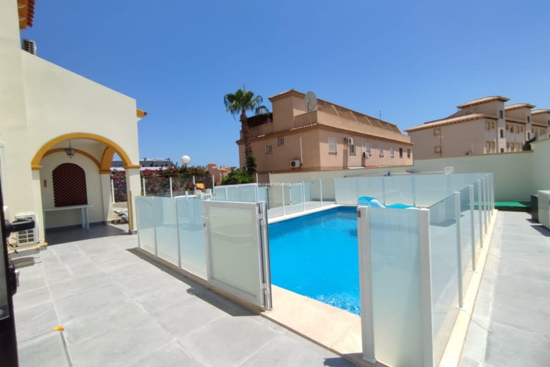 Herverkoop - Quad Villa - Playa Flamenca - Costa Blanca