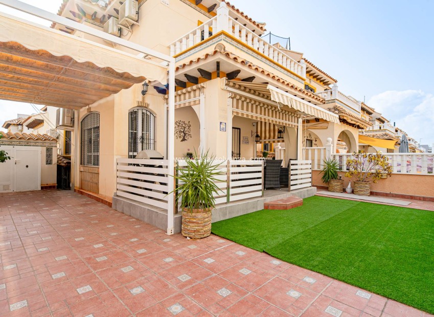 Herverkoop - Quatro house - Orihuela Costa - Lomas de Cabo Roig