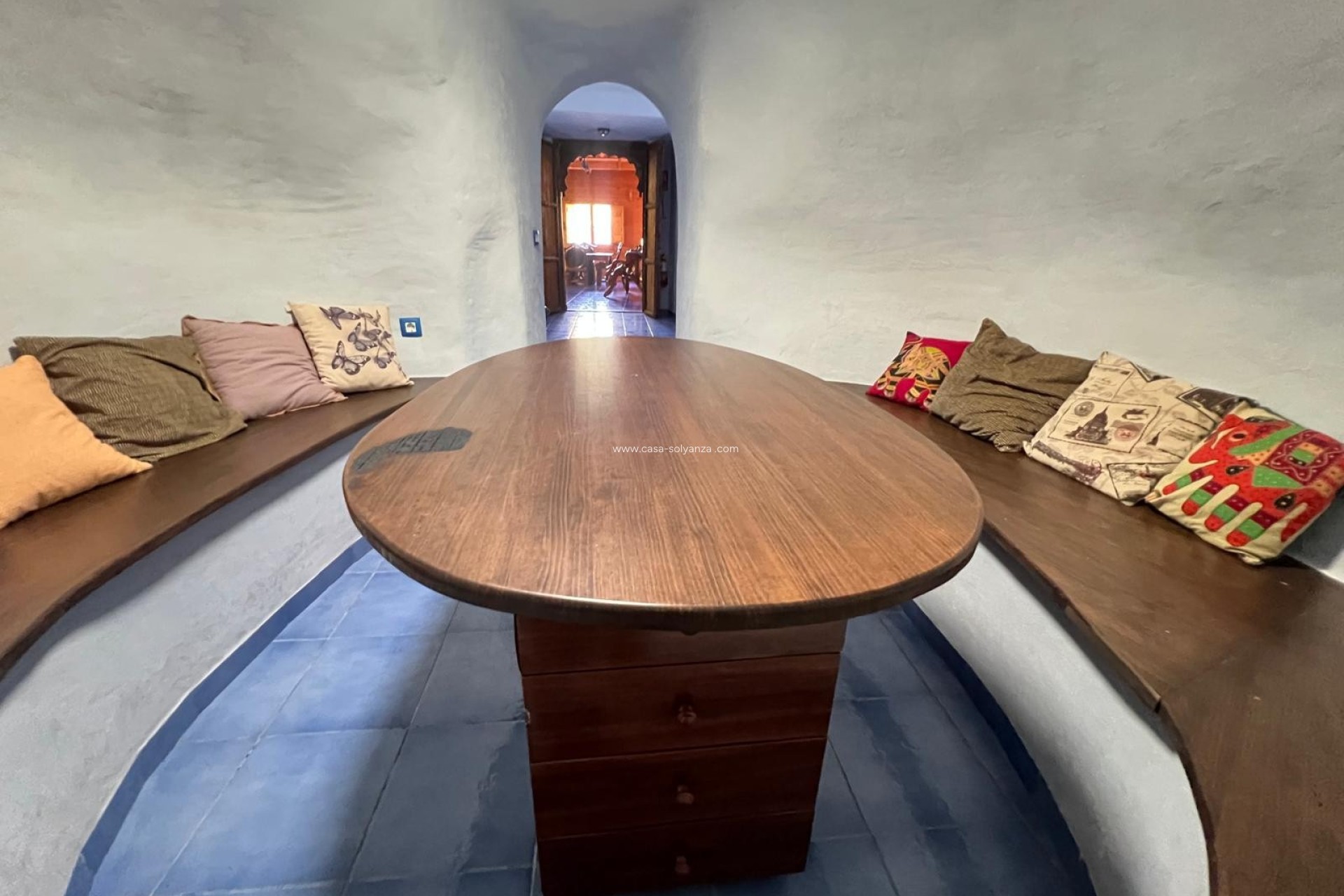 Herverkoop - Reclame - Abanilla - Inland