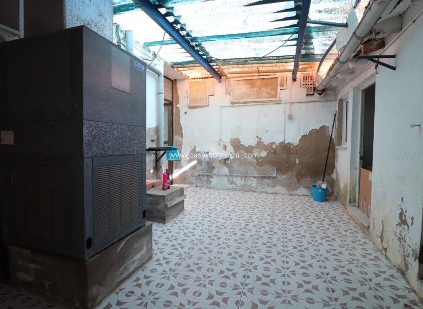 Herverkoop - Reclame - Benijofar - Benijofar - Village