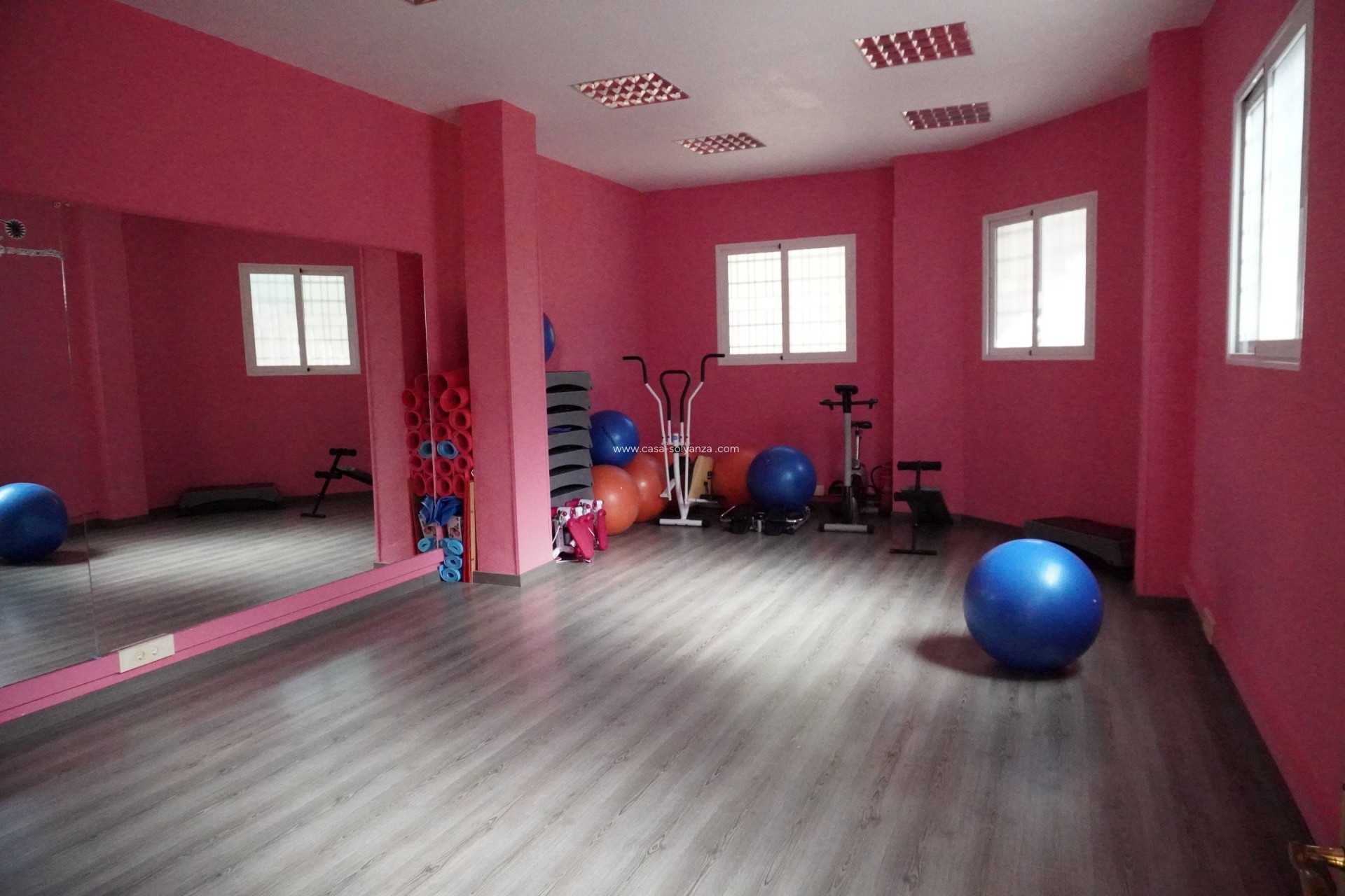 Herverkoop - Reclame - Murcia - Barrio Del Carmen