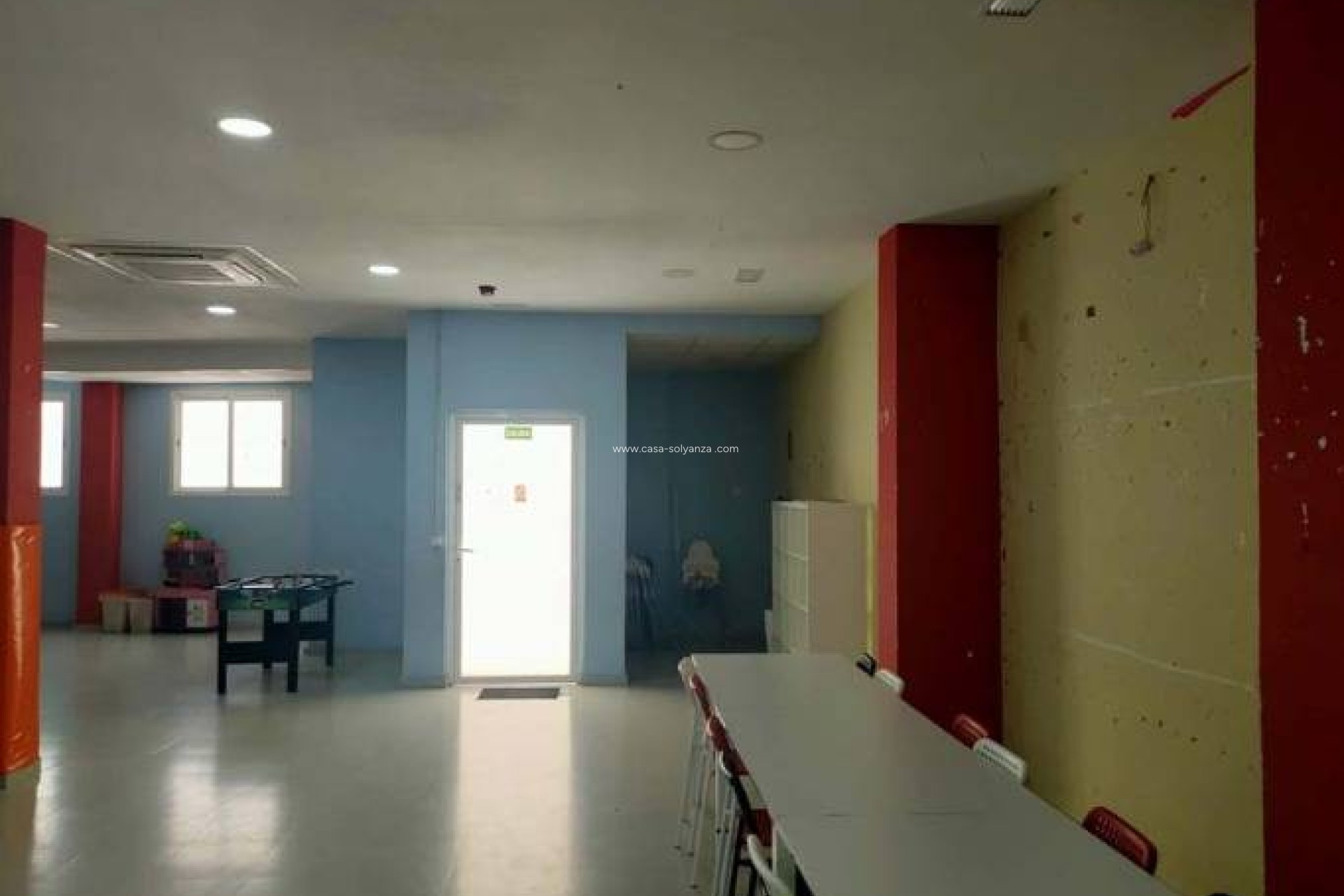 Herverkoop - Reclame - Murcia - Barrio Del Carmen