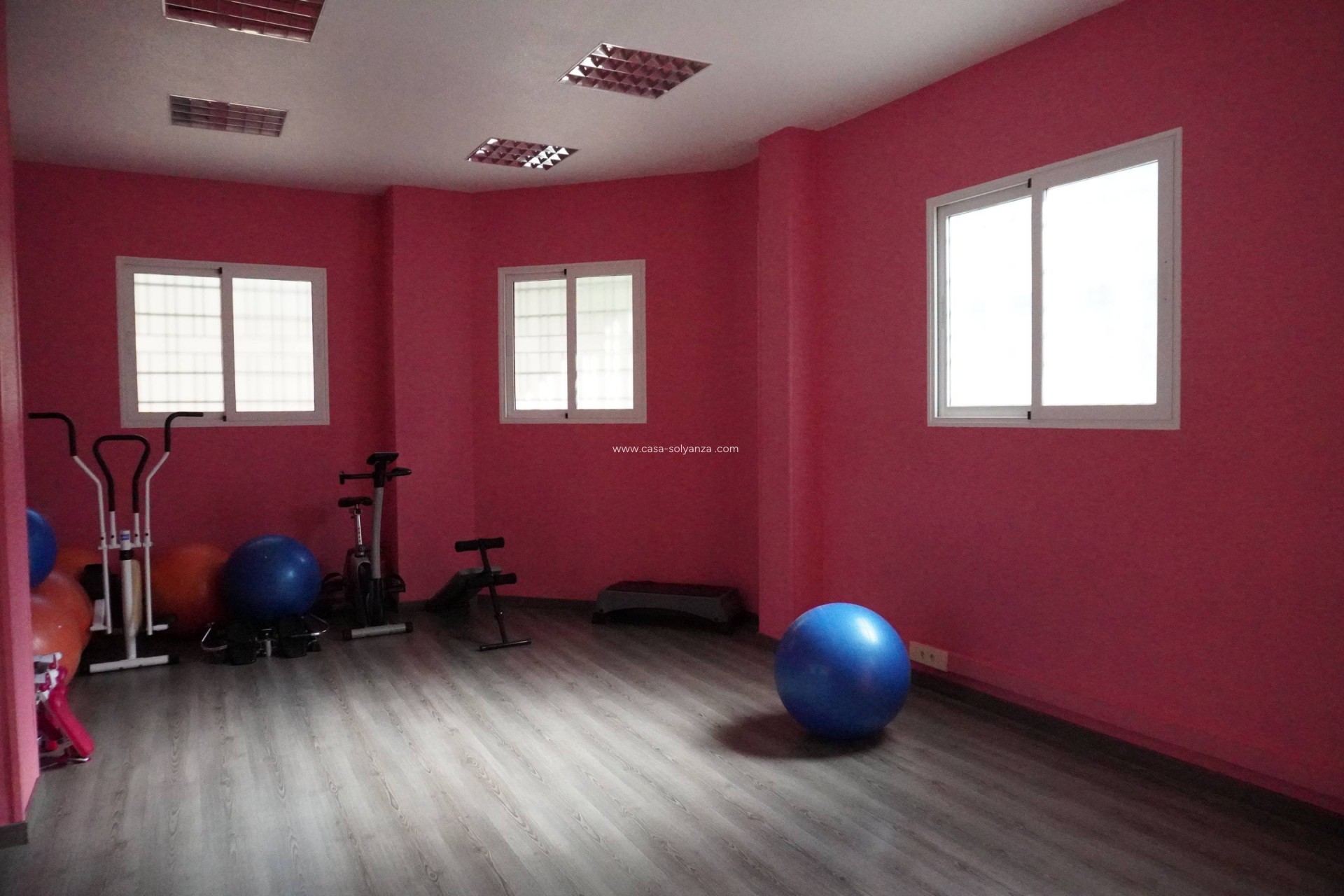 Herverkoop - Reclame - Murcia - Barrio Del Carmen