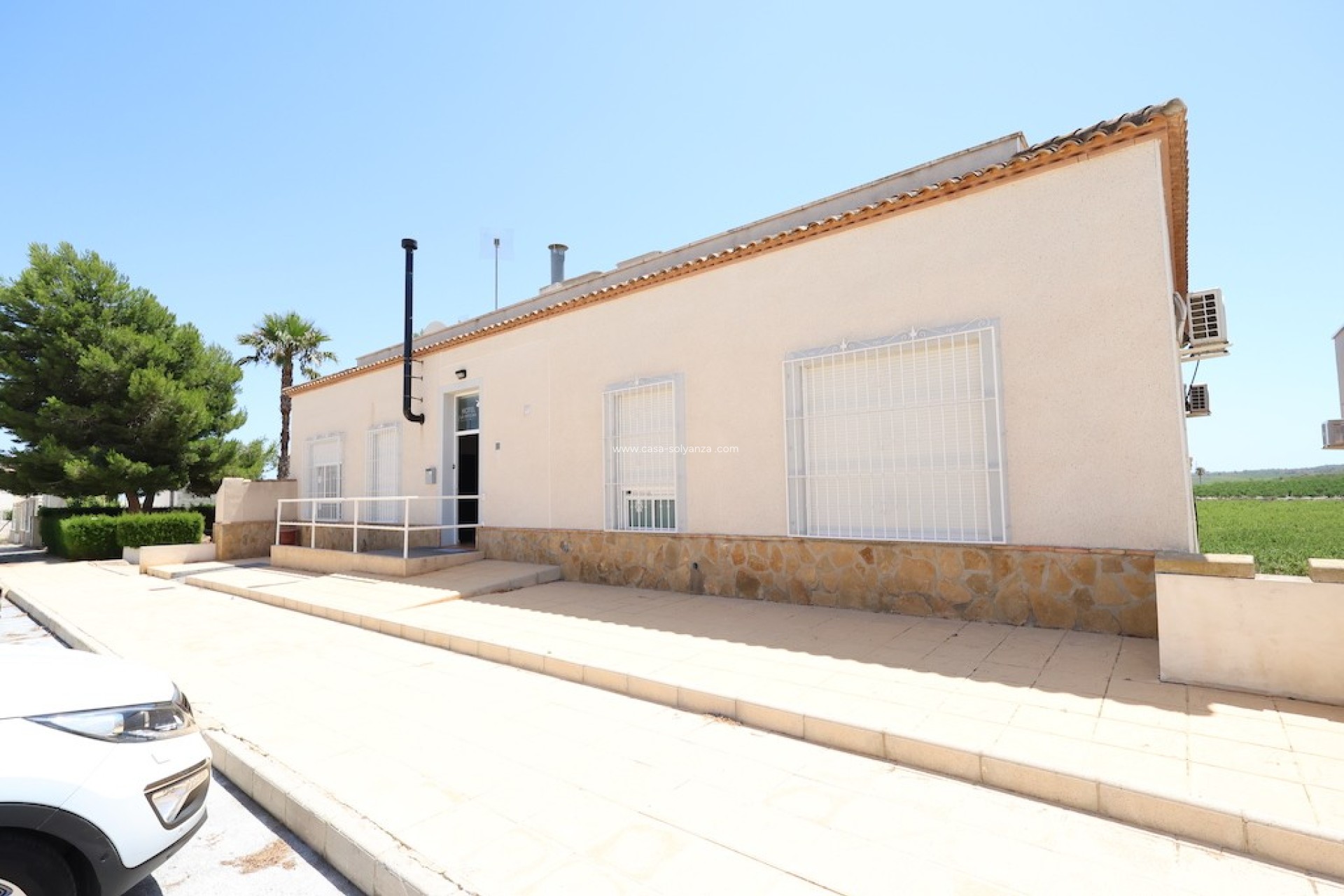 Herverkoop - Reclame - San Miguel de Salinas - Inland