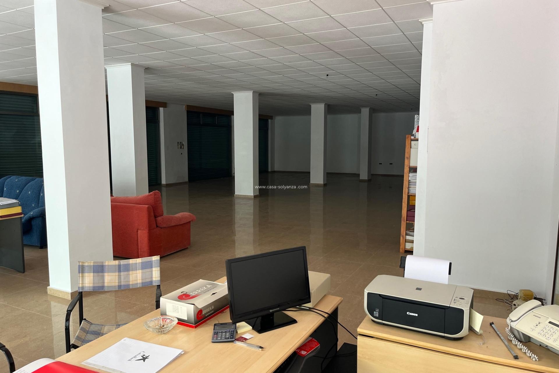 Herverkoop - Reclame - Torrevieja - Playa de los Locos