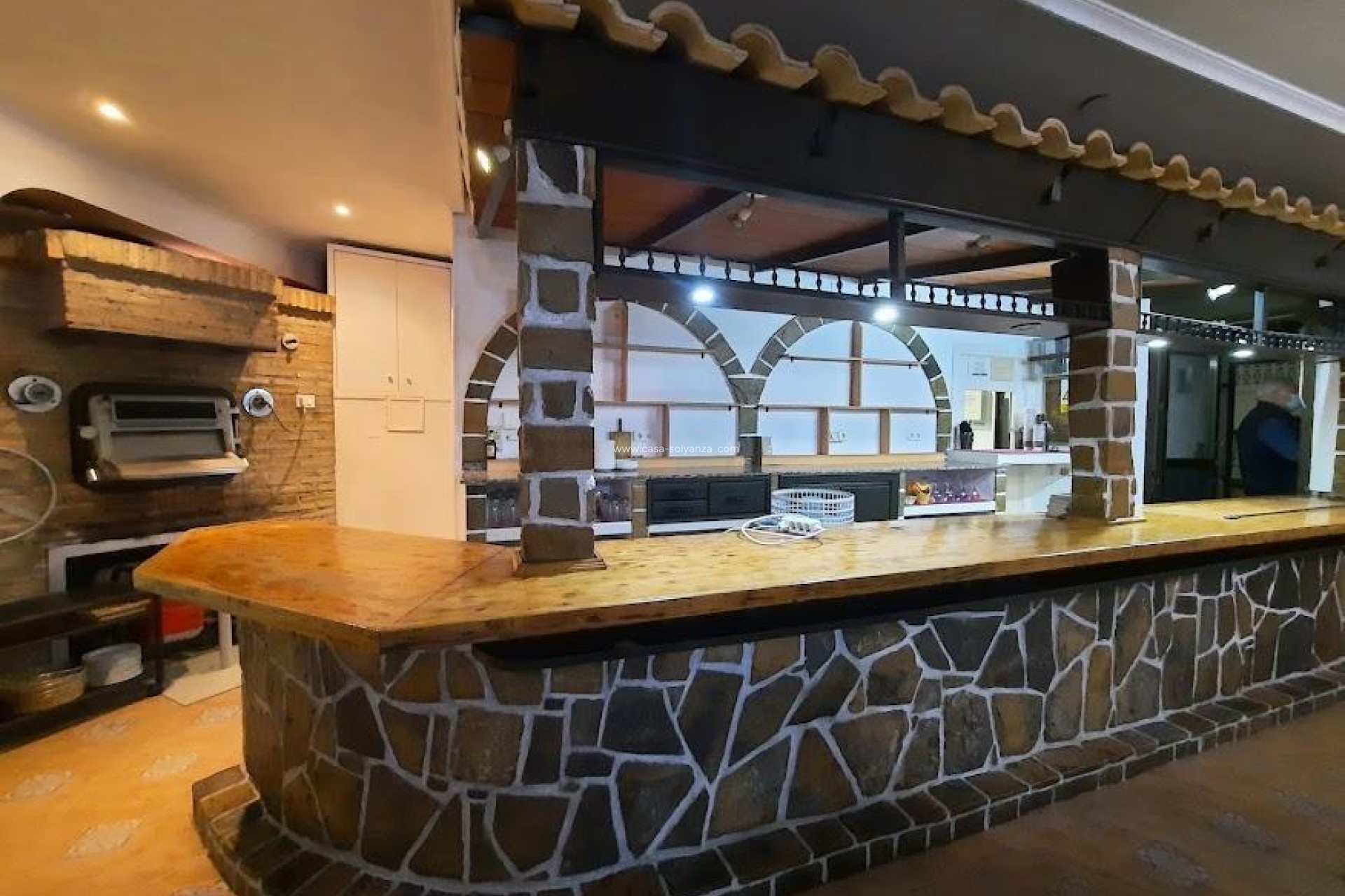 Herverkoop - Reclame - Torrevieja - Playa De Los Naufragos