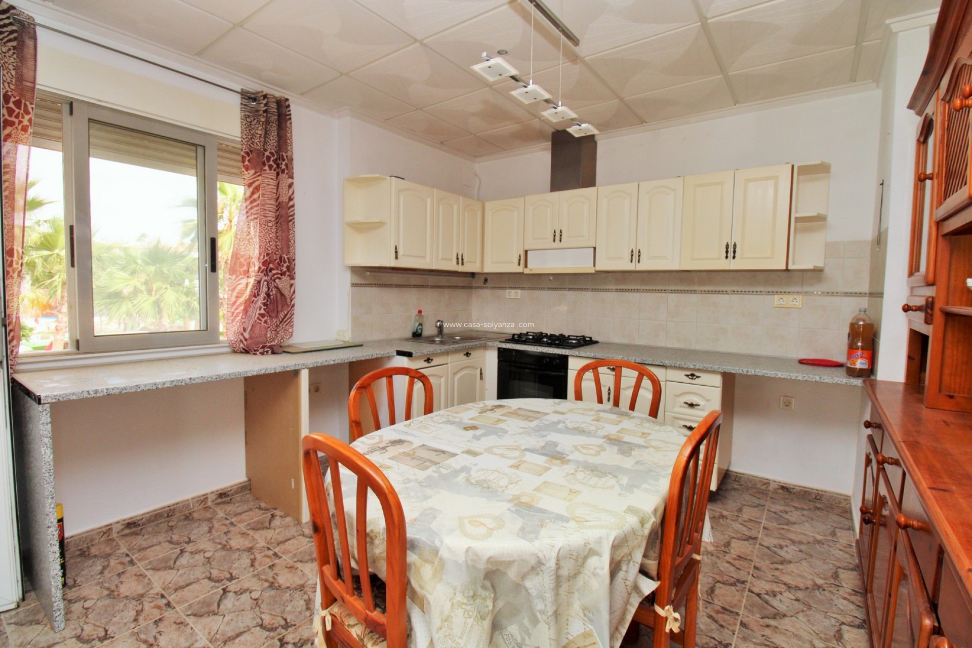 Herverkoop - Reclame - Villamartin - Villamartín