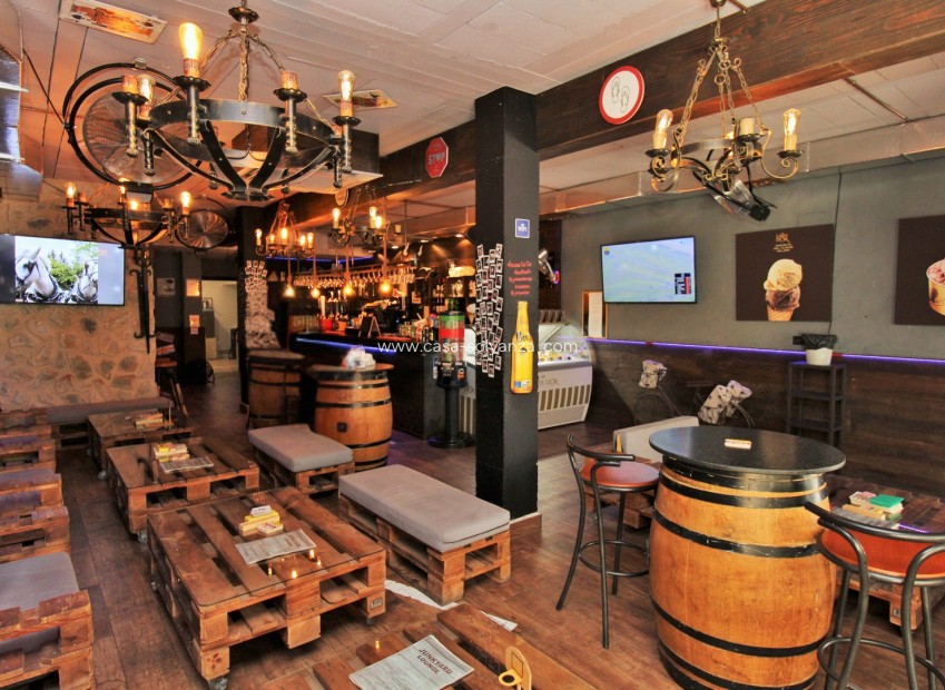 Herverkoop - Reclame - Villamartin - Villamartín