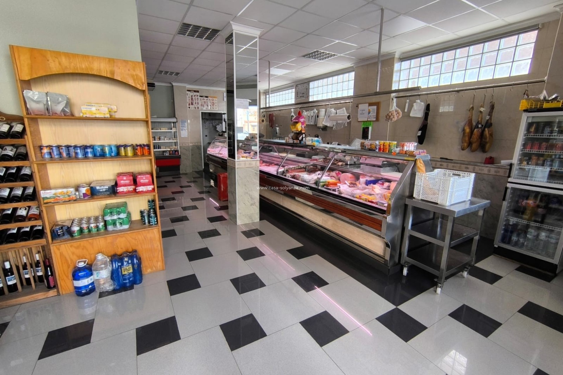 Herverkoop - Reclame - Yecla - Inland