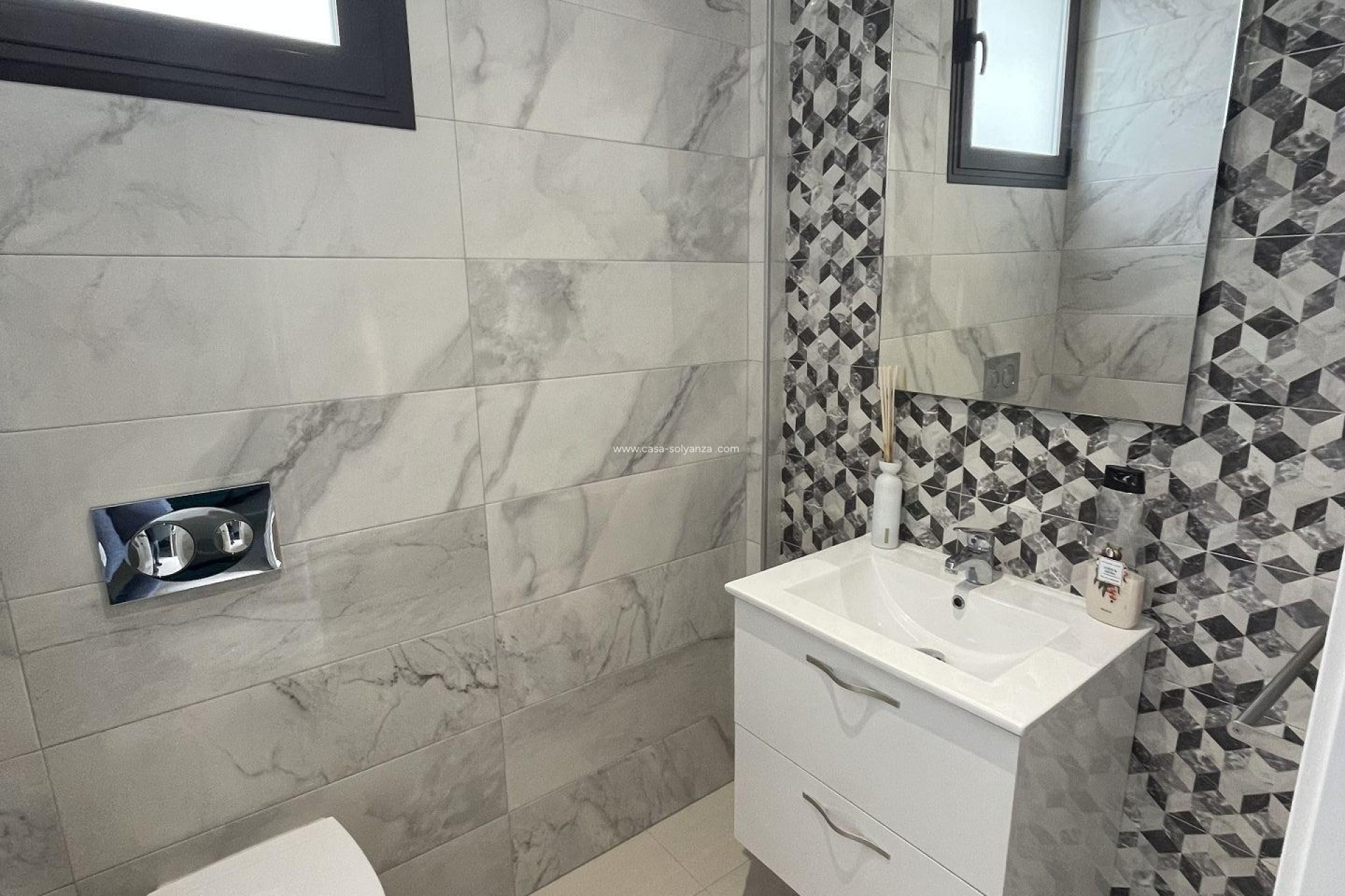 Herverkoop - Semi-detached house - Villamartin - Villamartín