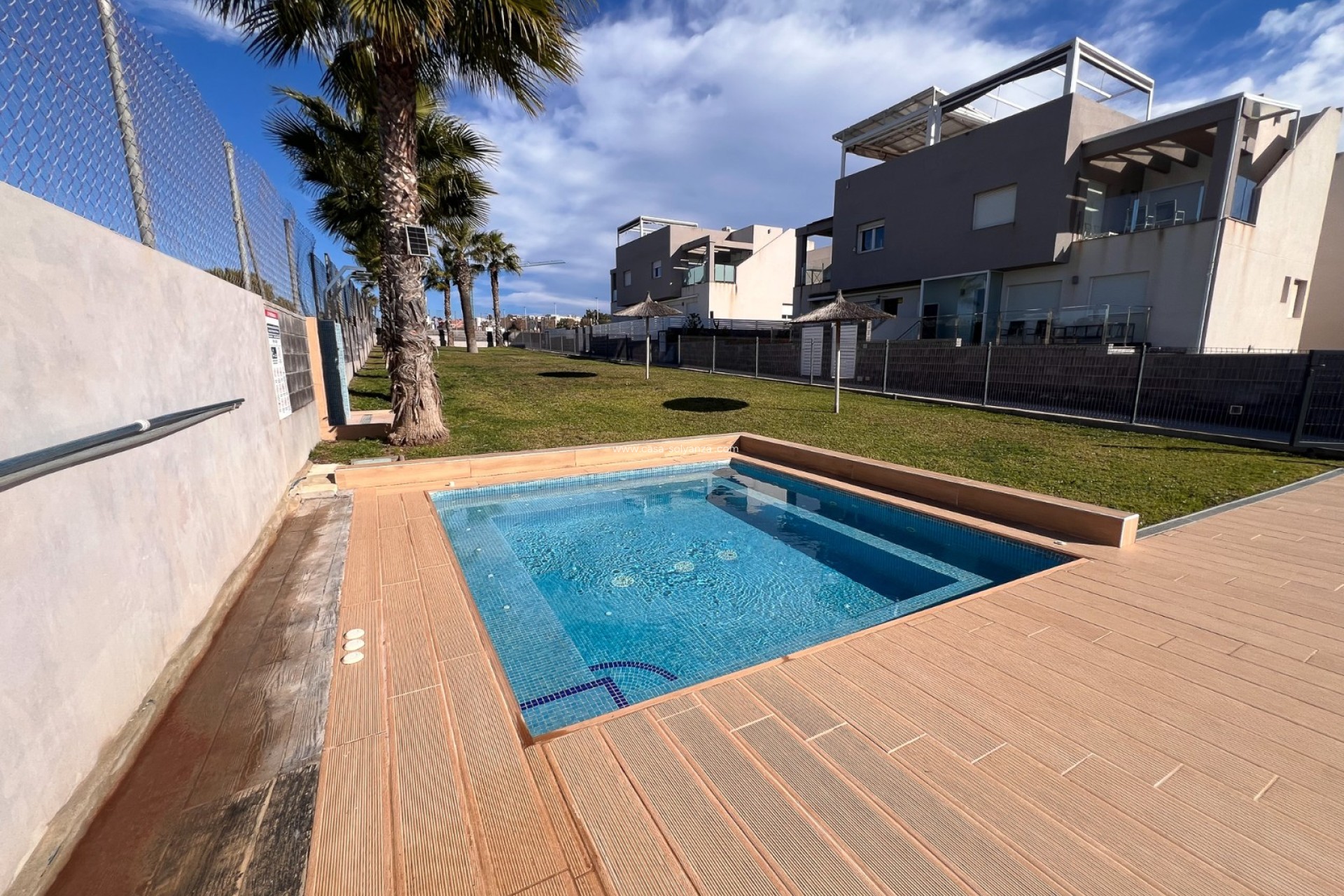 Herverkoop - Semi-Detached Villa - Torrevieja