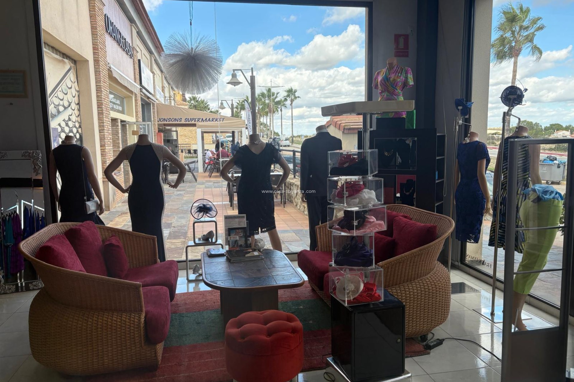 Herverkoop - Shop - Algorfa - La Finca Golf Resort