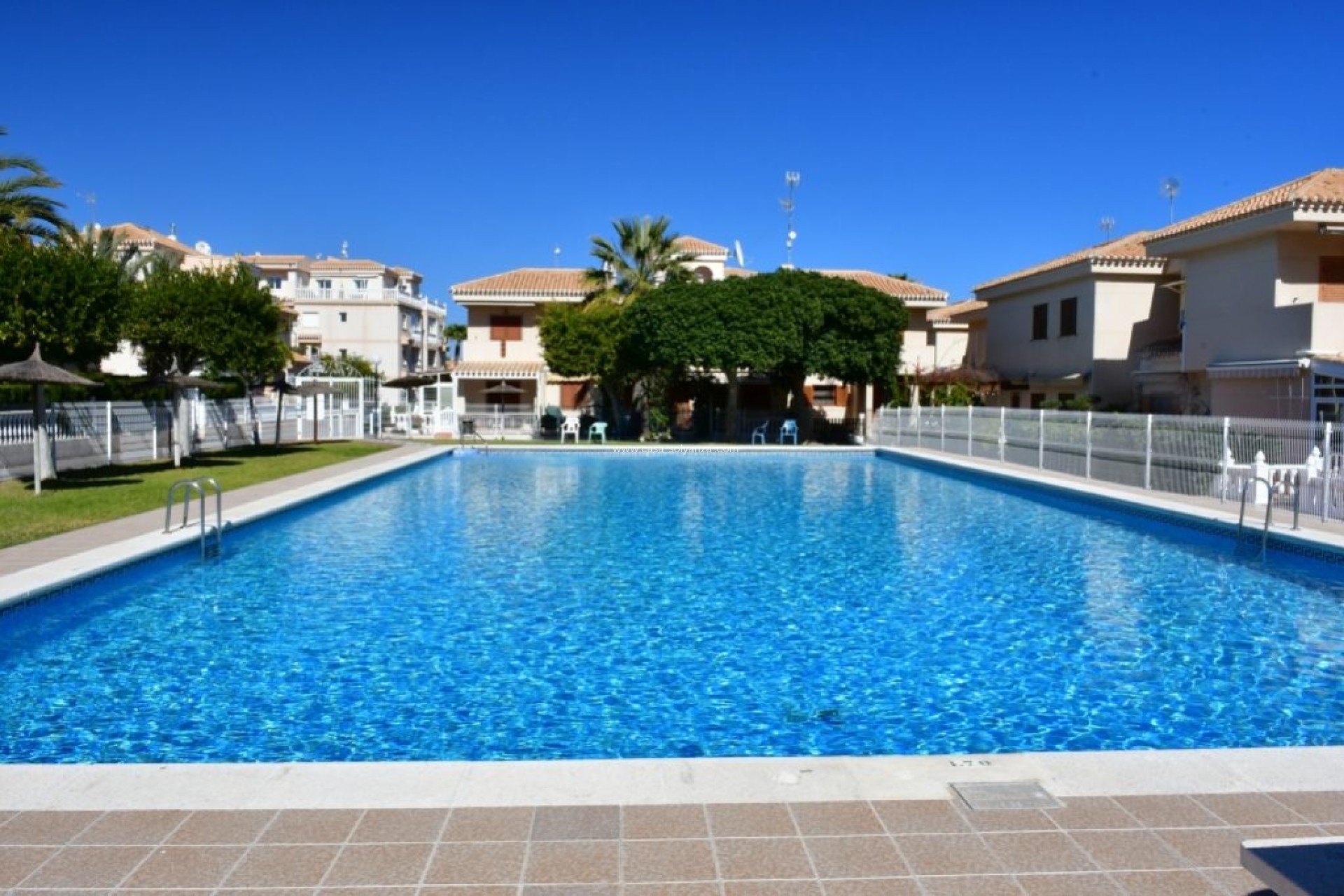Herverkoop - terraced_house - Orihuela - Playa Flamenca