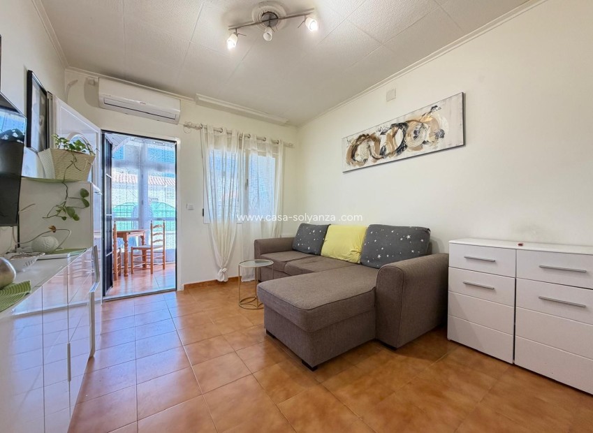 Herverkoop - terraced_house - Torrevieja - Aguas nuevas