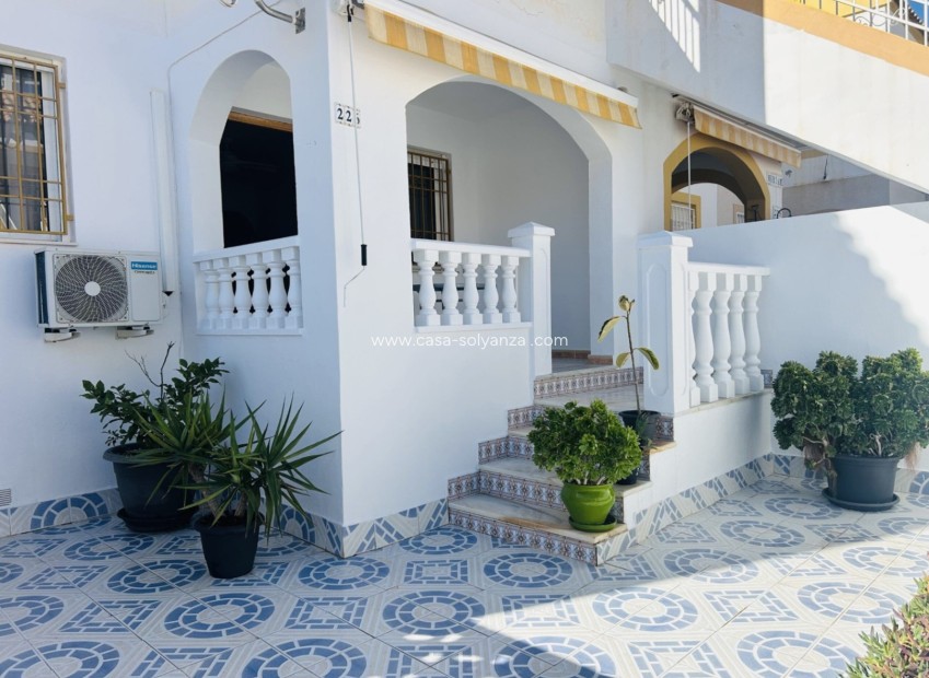 Herverkoop - terraced_house - Torrevieja - La Torreta