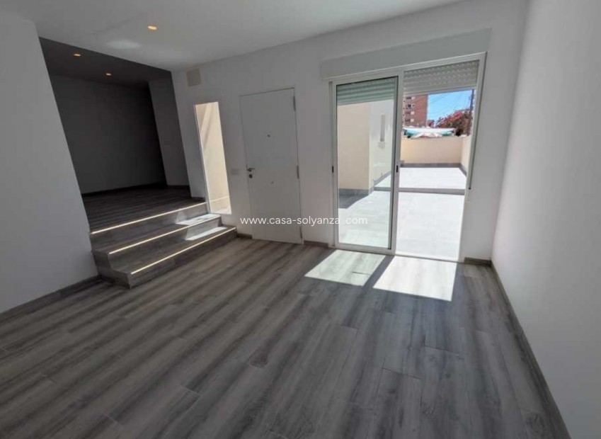 Herverkoop - terraced_house - Torrevieja