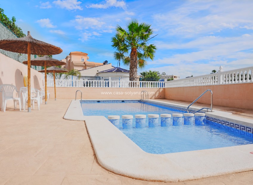 Herverkoop - Terraced house / Townhouse - Orihuela Costa - La Zenia