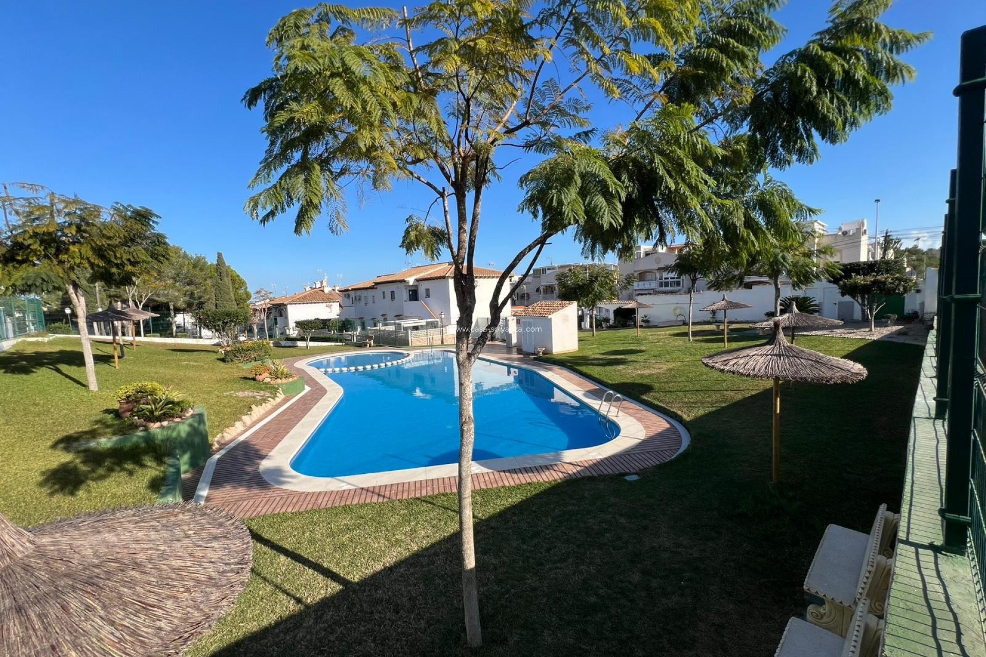 Herverkoop - Terraced house / Townhouse - Torrevieja - Lago Jardín II