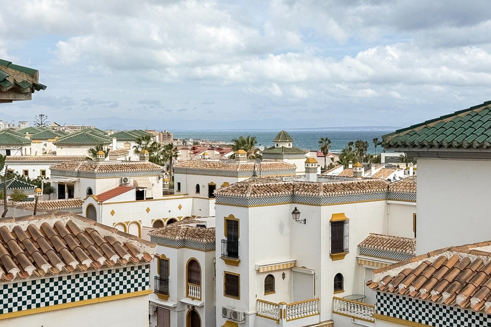 Herverkoop - town_house - Torrevieja - La Mata