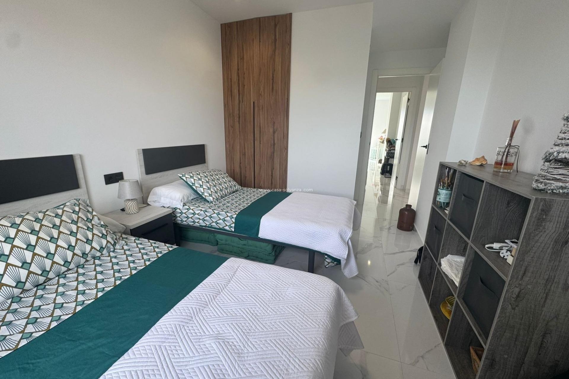 Herverkoop - Upper floor bungalow - Guardamar del Segura - El Raso