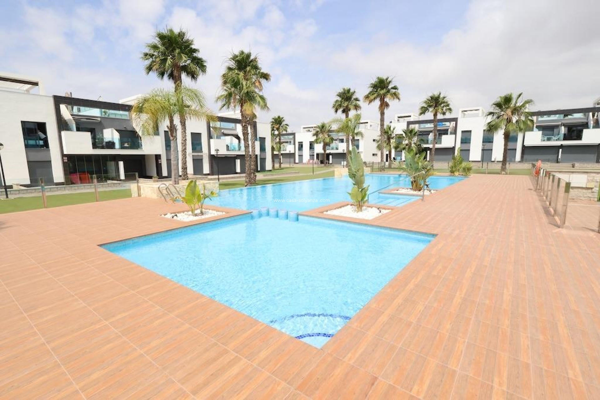 Herverkoop - Upper floor bungalow - Guardamar del Segura - El Raso
