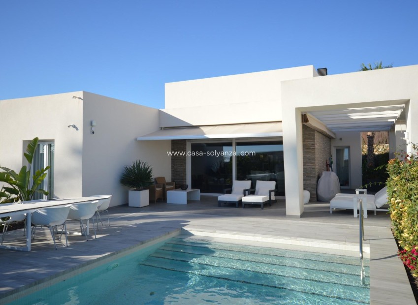 Herverkoop - Villa - Algorfa - Club De Golf La Finca