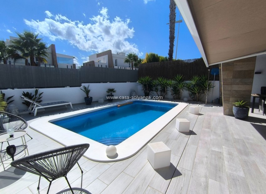 Herverkoop - Villa - Algorfa