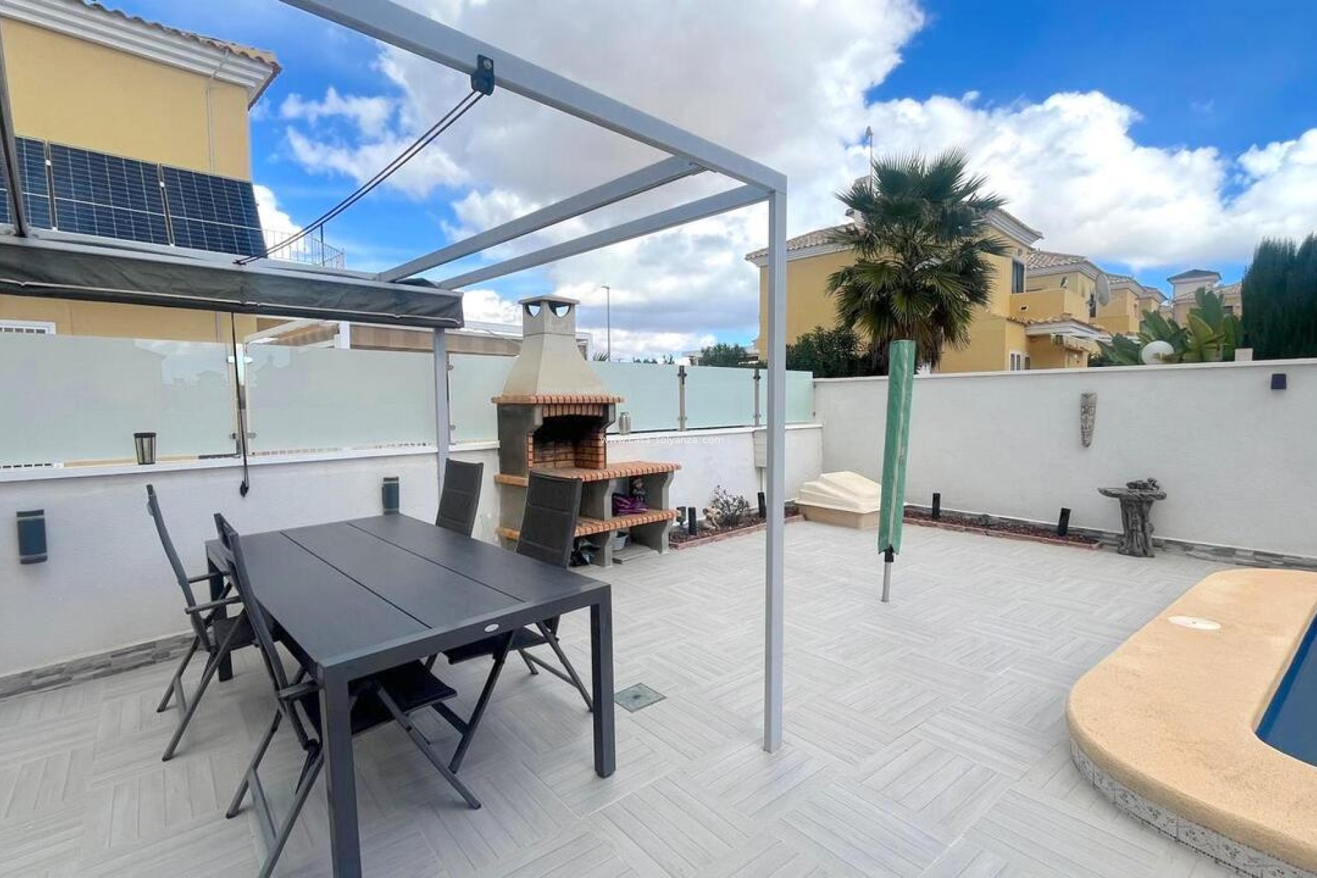 Herverkoop - Villa - Algorfa