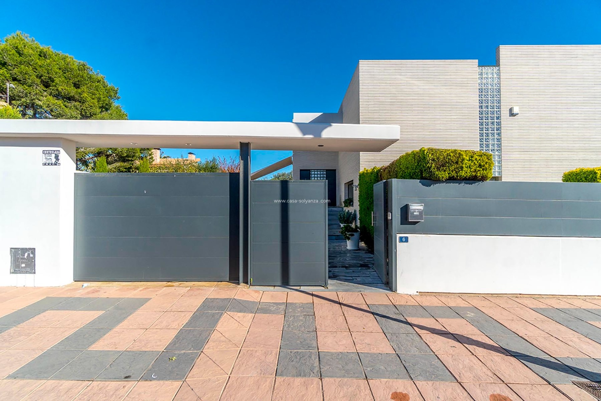 Herverkoop - Villa - Alicante - Campoamor