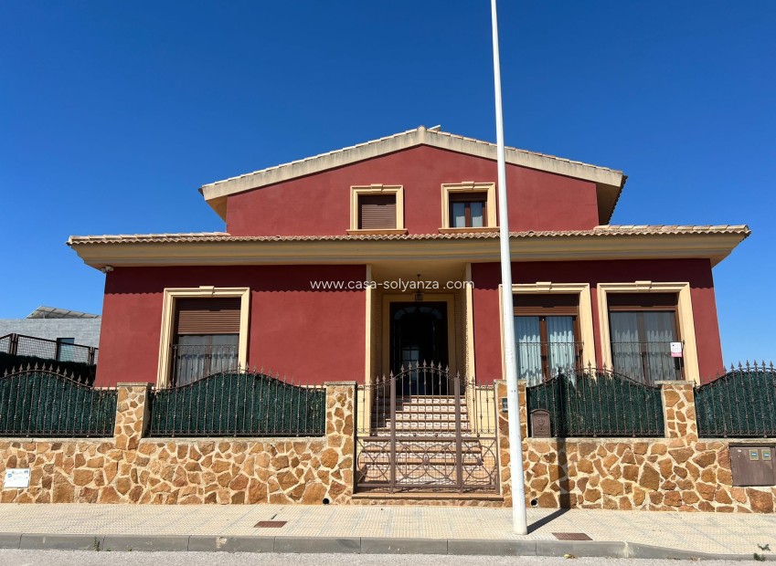 Herverkoop - Villa - Almoradí - 0