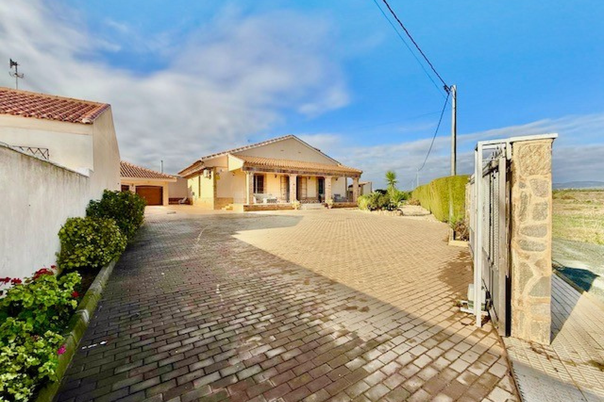 Herverkoop - Villa - Avileses - Inland