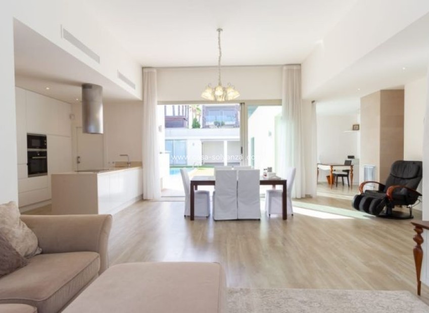 Herverkoop - Villa - Benijofar - Costa Blanca