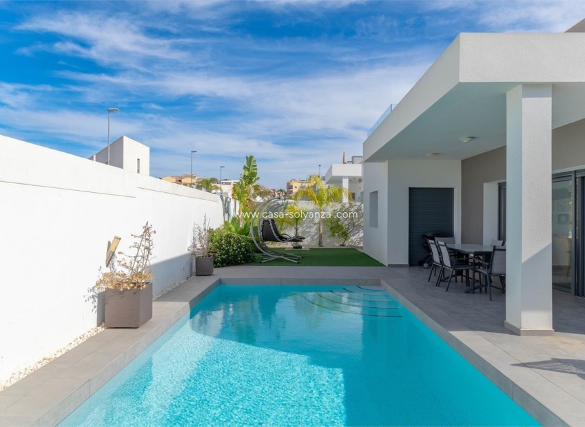 Herverkoop - Villa - Benijofar - Costa Blanca
