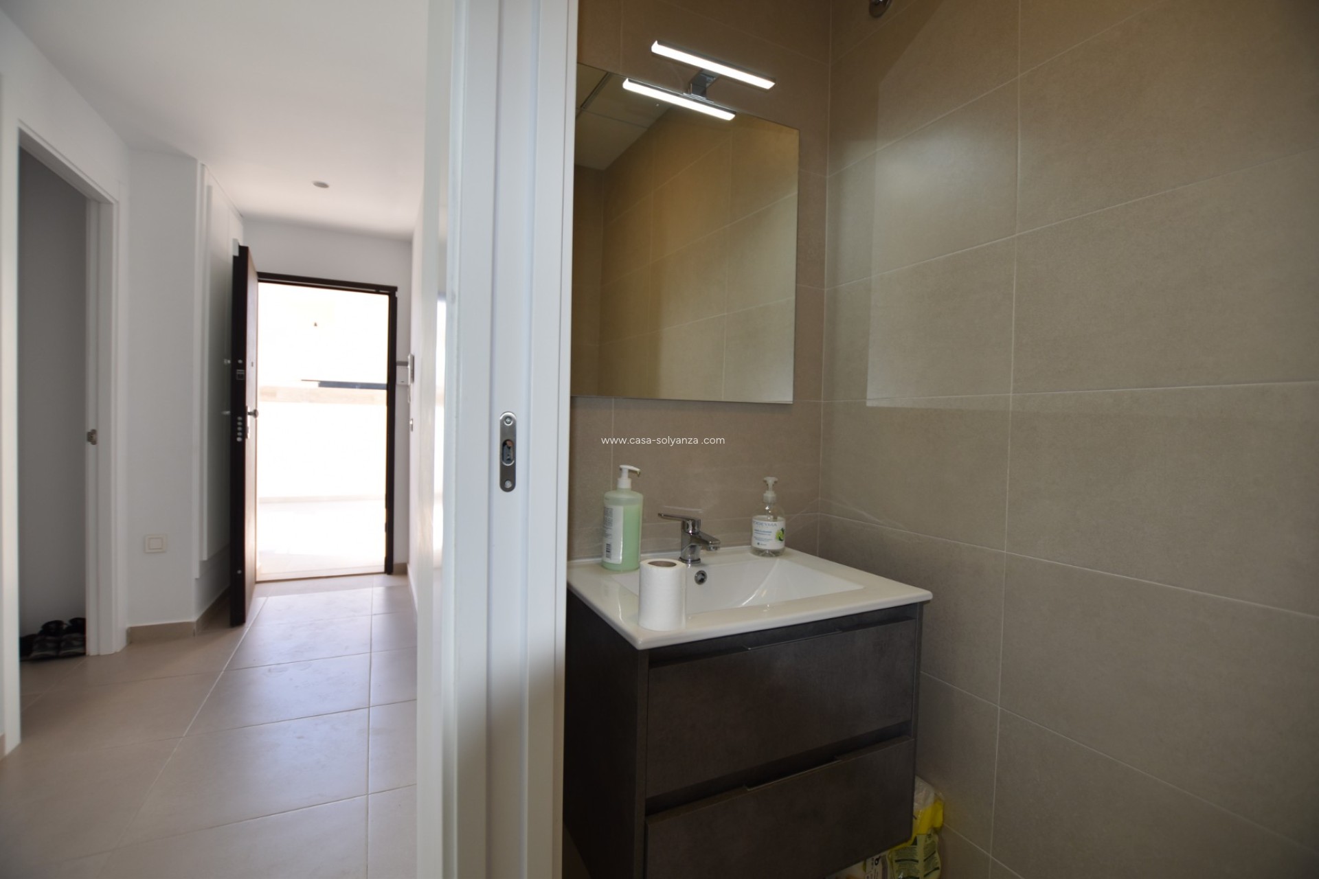 Herverkoop - Villa - Benijófar