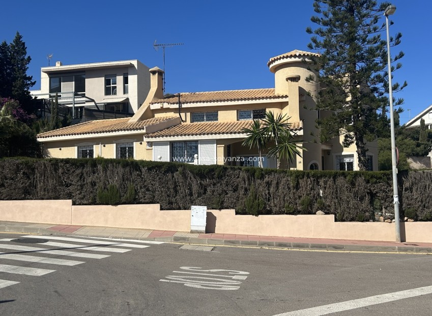 Herverkoop - Villa - Cabo de Palos - Cala Flores