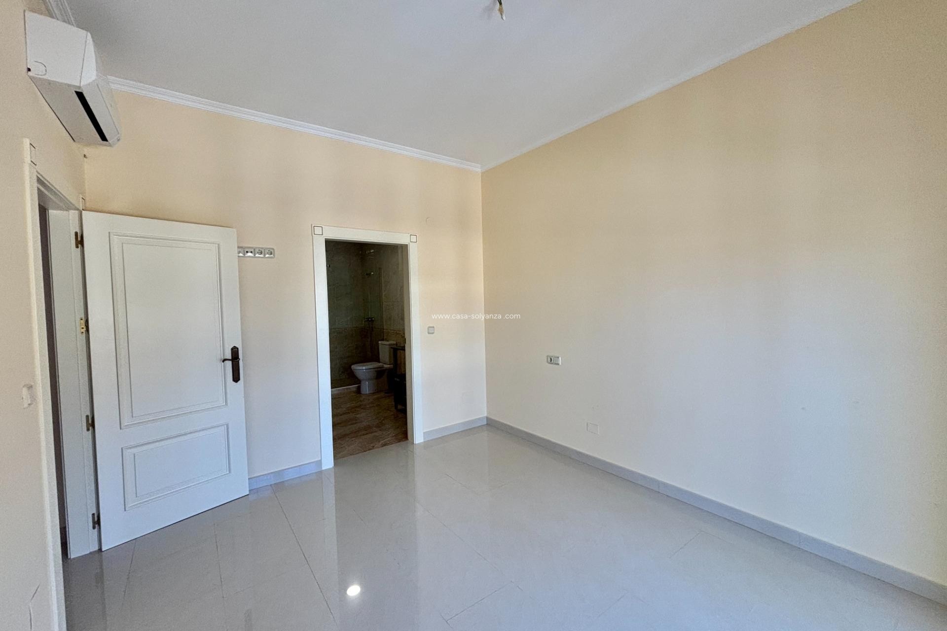 Herverkoop - Villa - Cabo Roig - Costa Blanca