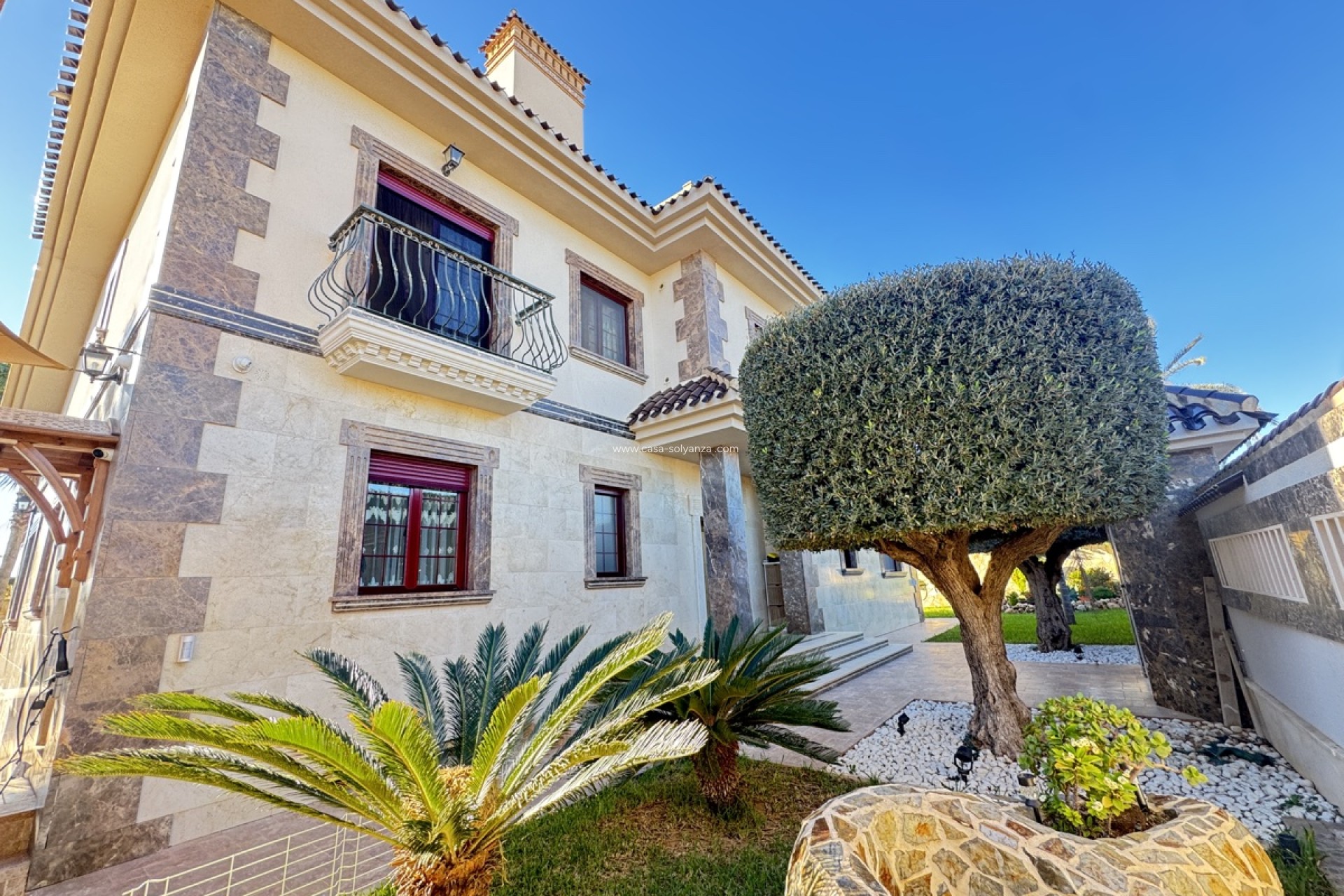 Herverkoop - Villa - Cabo Roig